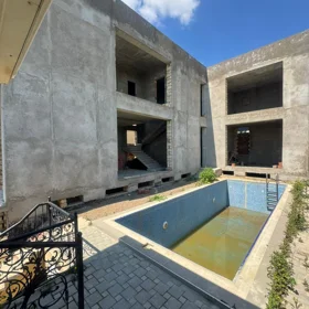 In Baku 435.0 m² house with 6.0 rooms is for sale - Image 4
