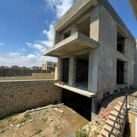 In Baku 435.0 m² house with 6.0 rooms is for sale - Image 5