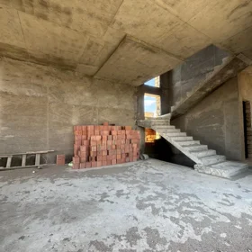 In Baku 435.0 m² house with 6.0 rooms is for sale - Image 6