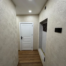 In Baku 70.0 m² apartment is for rent - Image 3