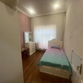 In nan 150.0 m² house with 4.0 rooms is for sale - Image 7