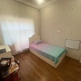 In nan 150.0 m² house with 4.0 rooms is for sale - Image 8