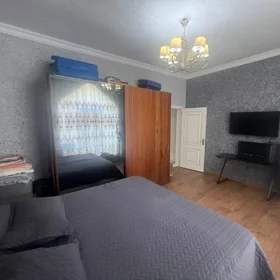 In nan 150.0 m² house with 4.0 rooms is for sale - Image 10
