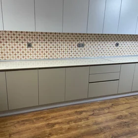 In Baku 150.0 m² apartment is for rent - Image 9
