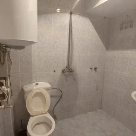 In Baku 78.0 m² apartment is for rent - Image 8