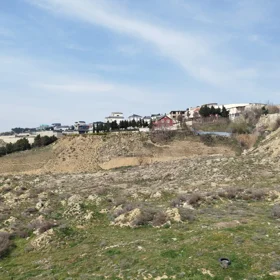 In Baku nan acre land is for sale - Image 3