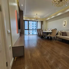 In Baku 121.0 m² apartment is for sale - Image 3