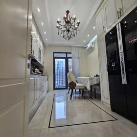 In Baku 121.0 m² apartment is for sale - Image 9