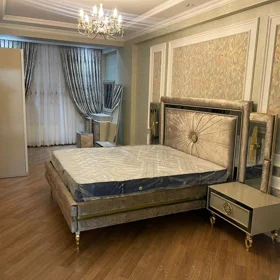 In Baku 115.0 m² apartment is for rent - Image 2