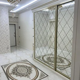 In Baku 115.0 m² apartment is for rent - Image 5