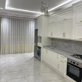 In Baku 115.0 m² apartment is for rent - Image 8