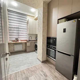 In Baku 65.0 m² apartment is for sale - Image 2