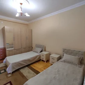 In Baku 74.0 m² apartment is for rent - Image 5