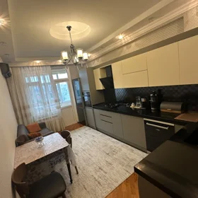 In Baku 78.0 m² apartment is for sale - Image 9