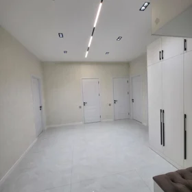 In Baku 110.0 m² apartment is for rent - Image 2