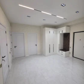 In Baku 110.0 m² apartment is for rent - Image 9