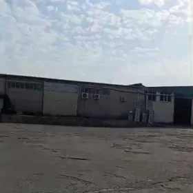 In Baku 100.0 m² commercial is for rent - Image 5