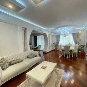 In Səbail rayonu 172.0 m² apartment is for sale - Image 9