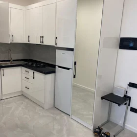 In Baku 70.0 m² apartment is for rent - Image 8