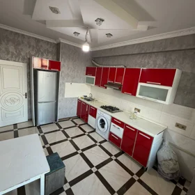 In Khirdalan 98.0 m² apartment is for rent - Image 5