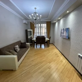 In Baku 65.0 m² apartment is for rent - Image 6