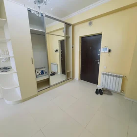 In Baku 110.0 m² apartment is for rent - Image 2