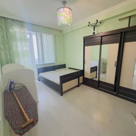 In Baku 110.0 m² apartment is for rent - Image 4