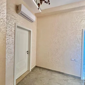 In Baku 90.0 m² apartment is for rent - Image 9