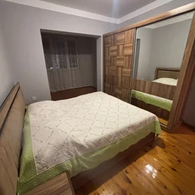 In Baku 70.0 m² apartment is for rent - Image 5
