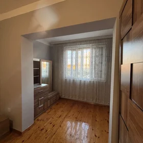In Baku 70.0 m² apartment is for rent - Image 9