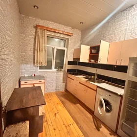 In Khirdalan 62.0 m² house with 2.0 rooms is for rent - Image 2