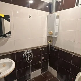 In Khirdalan 62.0 m² house with 2.0 rooms is for rent - Image 5