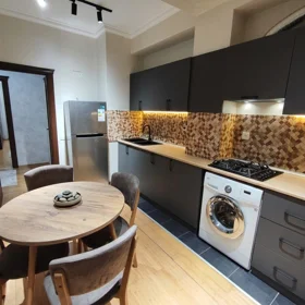 In Baku 85.0 m² apartment is for rent - Image 3