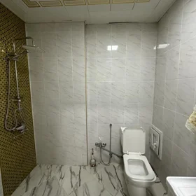 In Baku 70.0 m² apartment is for rent - Image 8