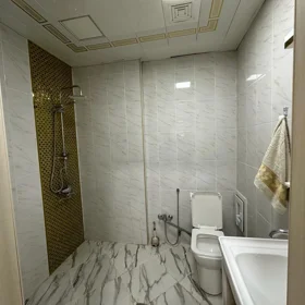 In Baku 70.0 m² apartment is for rent - Image 10