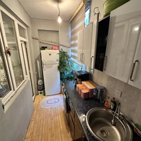 In Khirdalan 70.0 m² apartment is for sale - Image 3