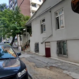 In Baku 80.0 m² apartment is for sale - Image 5