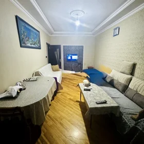 In Baku 60.0 m² apartment is for rent - Image 3