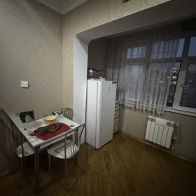 In Baku 60.0 m² apartment is for rent - Image 8
