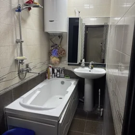In Baku 60.0 m² apartment is for rent - Image 10