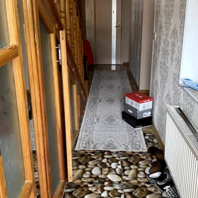 In nan 240.0 m² house with 8.0 rooms is for sale - Image 3