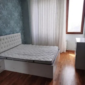 In Baku 75.0 m² apartment is for rent - Image 3