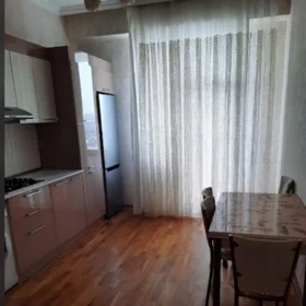 In Baku 75.0 m² apartment is for rent - Image 4