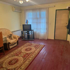 In Baku 80.0 m² house with 3.0 rooms is for rent - Image 3