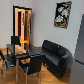 In Baku 112.0 m² apartment is for rent - Image 3