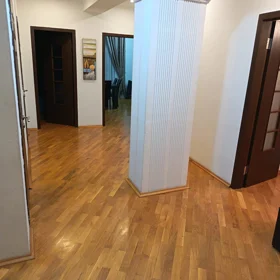In Baku 112.0 m² apartment is for rent - Image 10