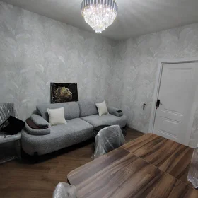 In Baku 45.0 m² apartment is for sale - Image 2