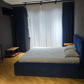 In Baku 165.0 m² apartment is for sale - Image 5
