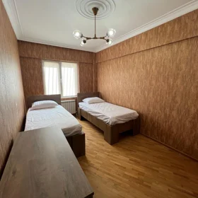 In Baku 110.0 m² apartment is for rent - Image 6