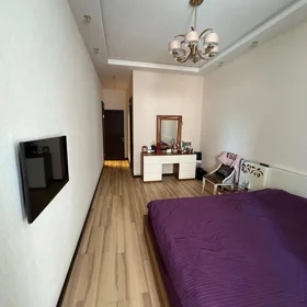 In Baku 175.0 m² apartment is for sale - Image 2